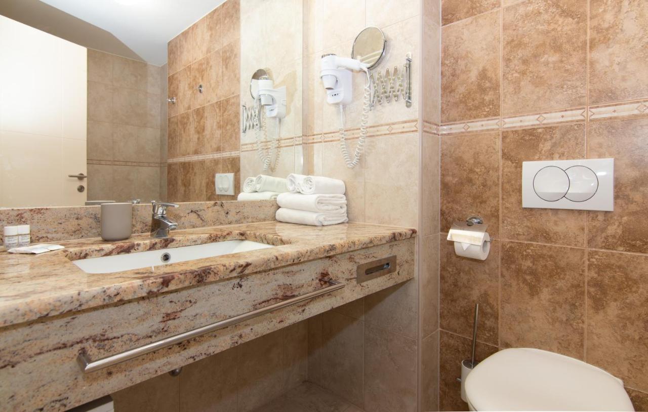 Residence Marina Rose M Apartment By Locap Group Portoroz Luaran gambar